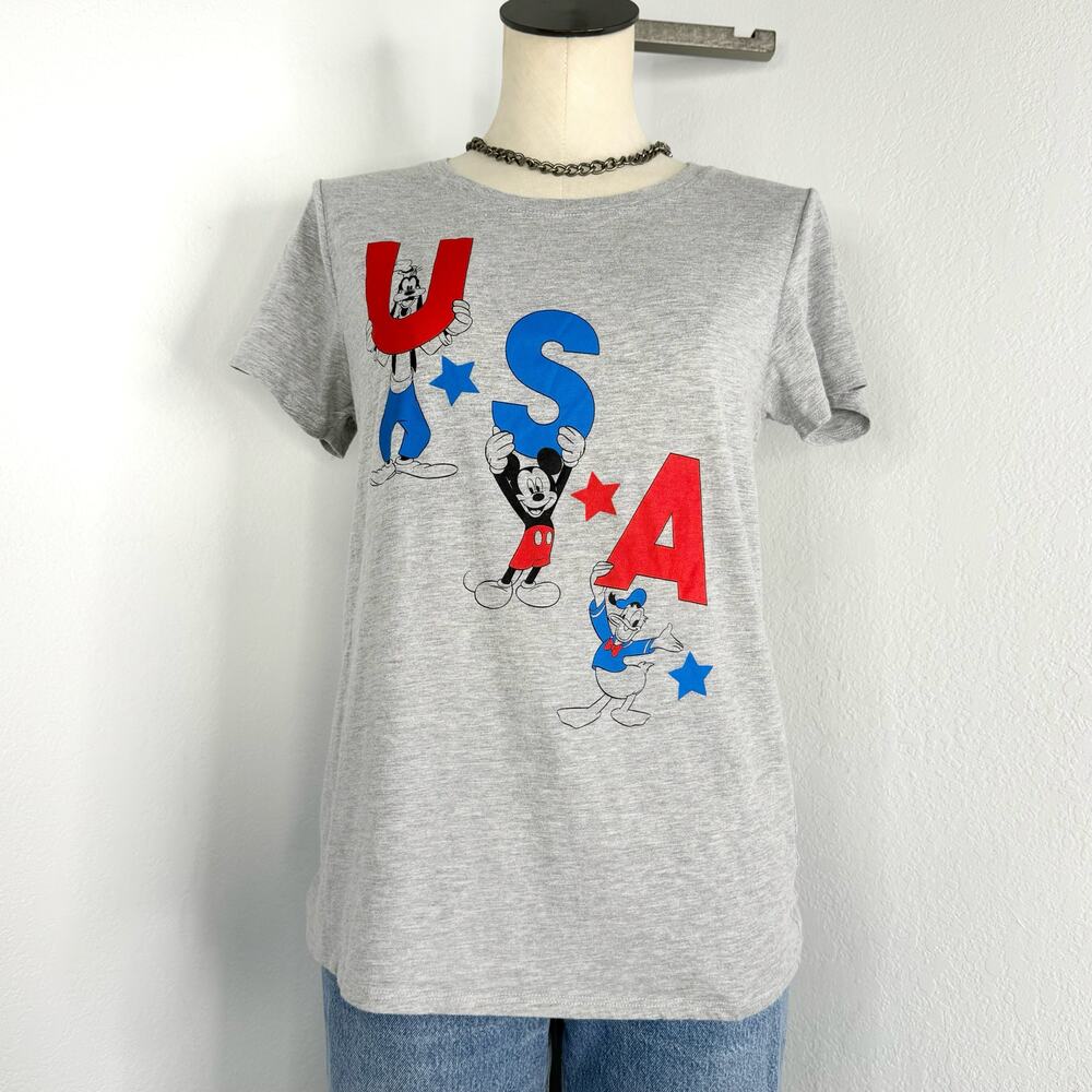 Disney Mickey & Friends USA Gray T-Shirt Woman’s Small